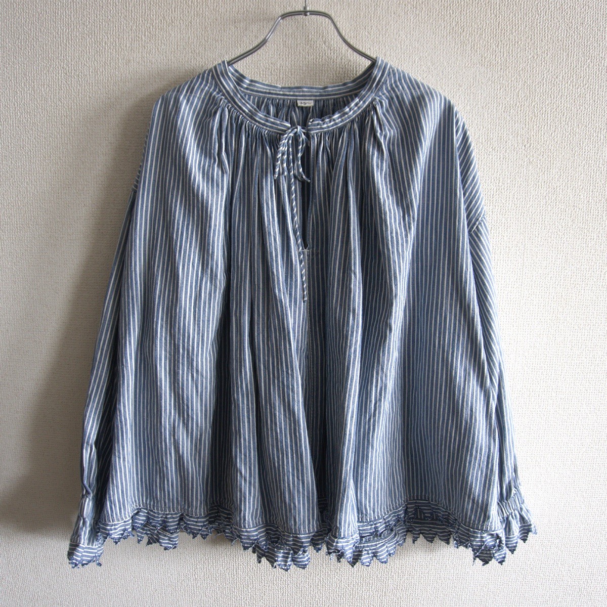 【極美品】45R【コットンリネンのギャザーブラウス】45rpm 26040152