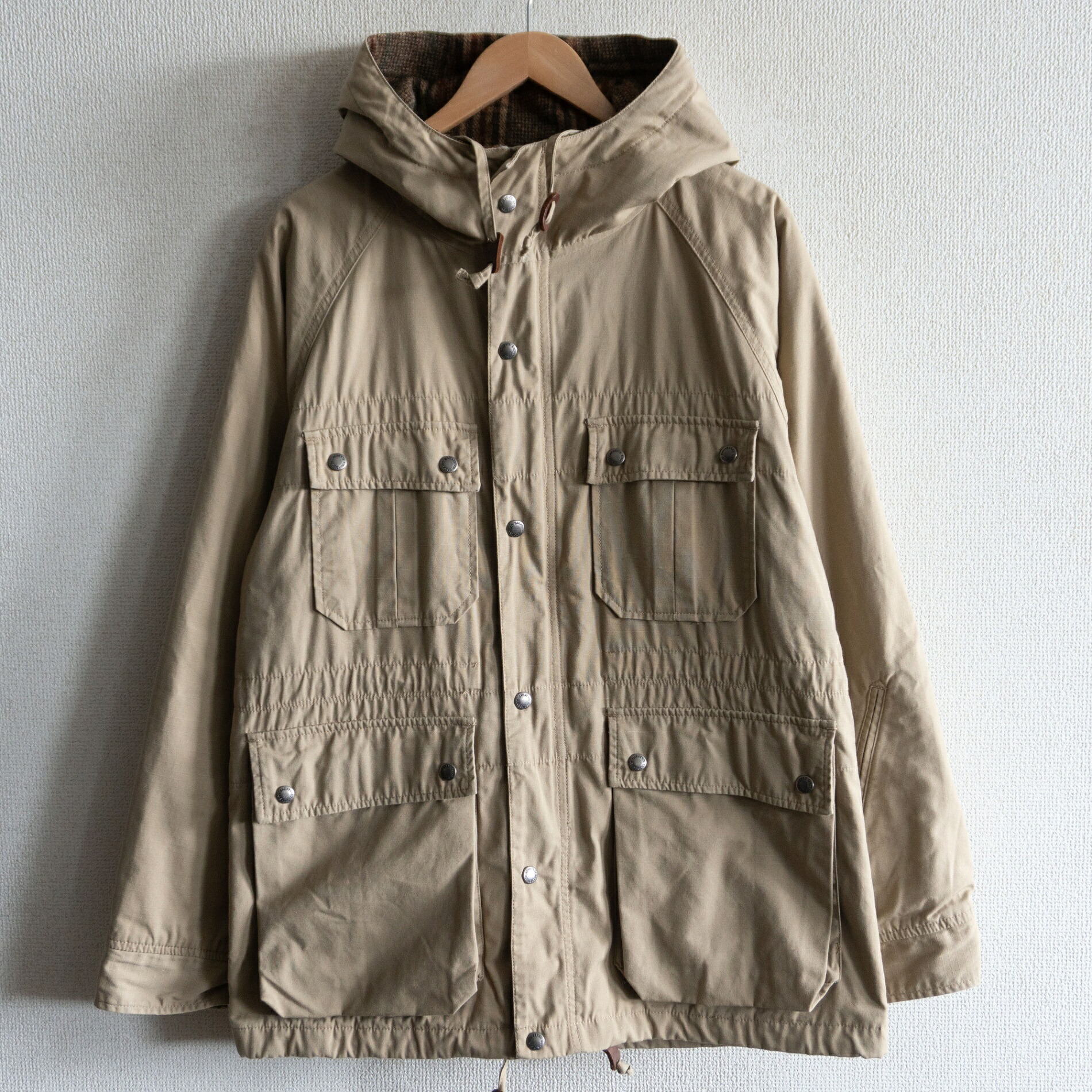 【定番】 Engineered Garments 【Field Parka Nyco Ripstop】Ｍ 活動の領域パーカー 上衣 エンジニアードガーメンツ  s2604054