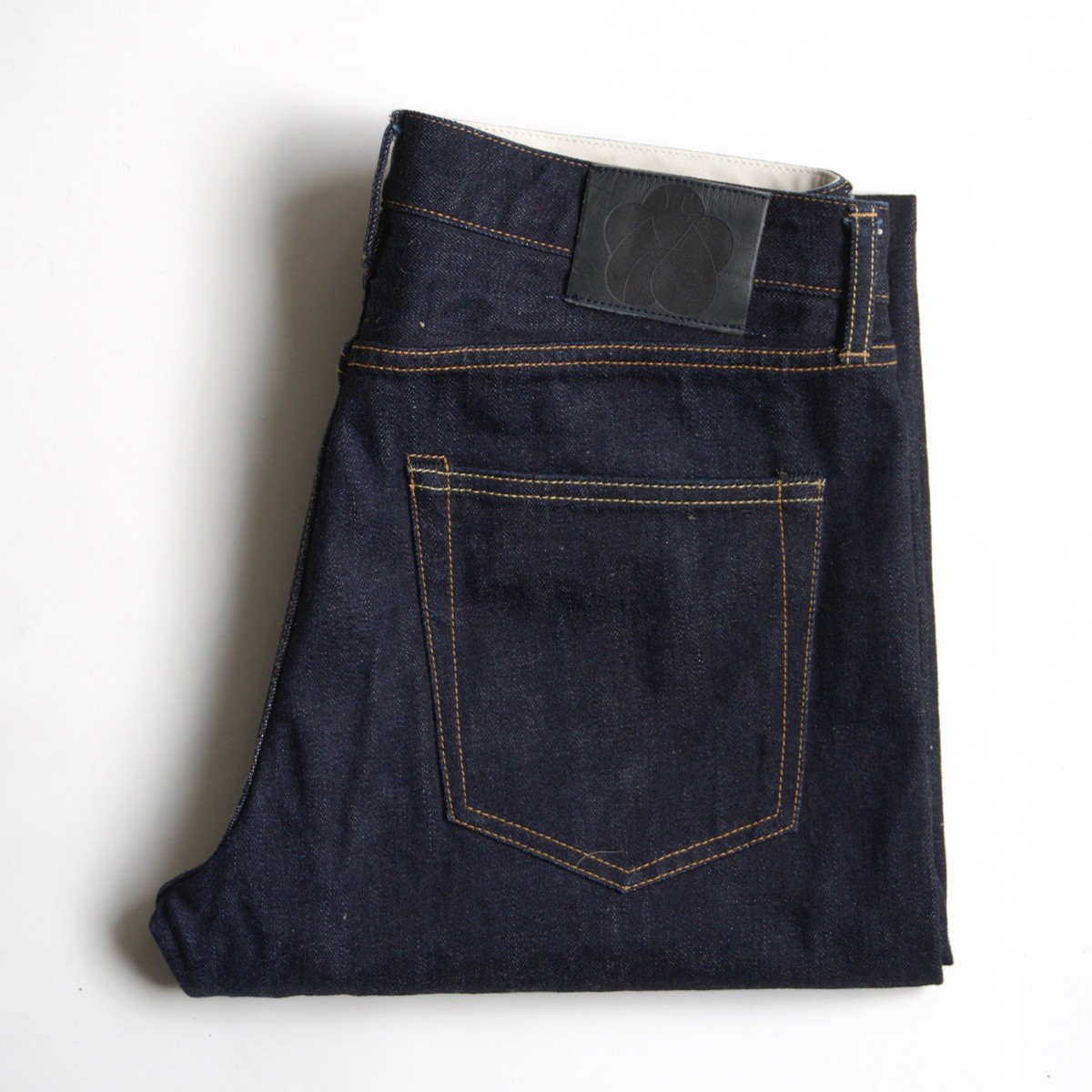 【美品/濃紺】 桃太郎ジーンズ【#200 STANDARD TAPERED 14.7oz】34 ジップフライ デニムパンツ s2604045