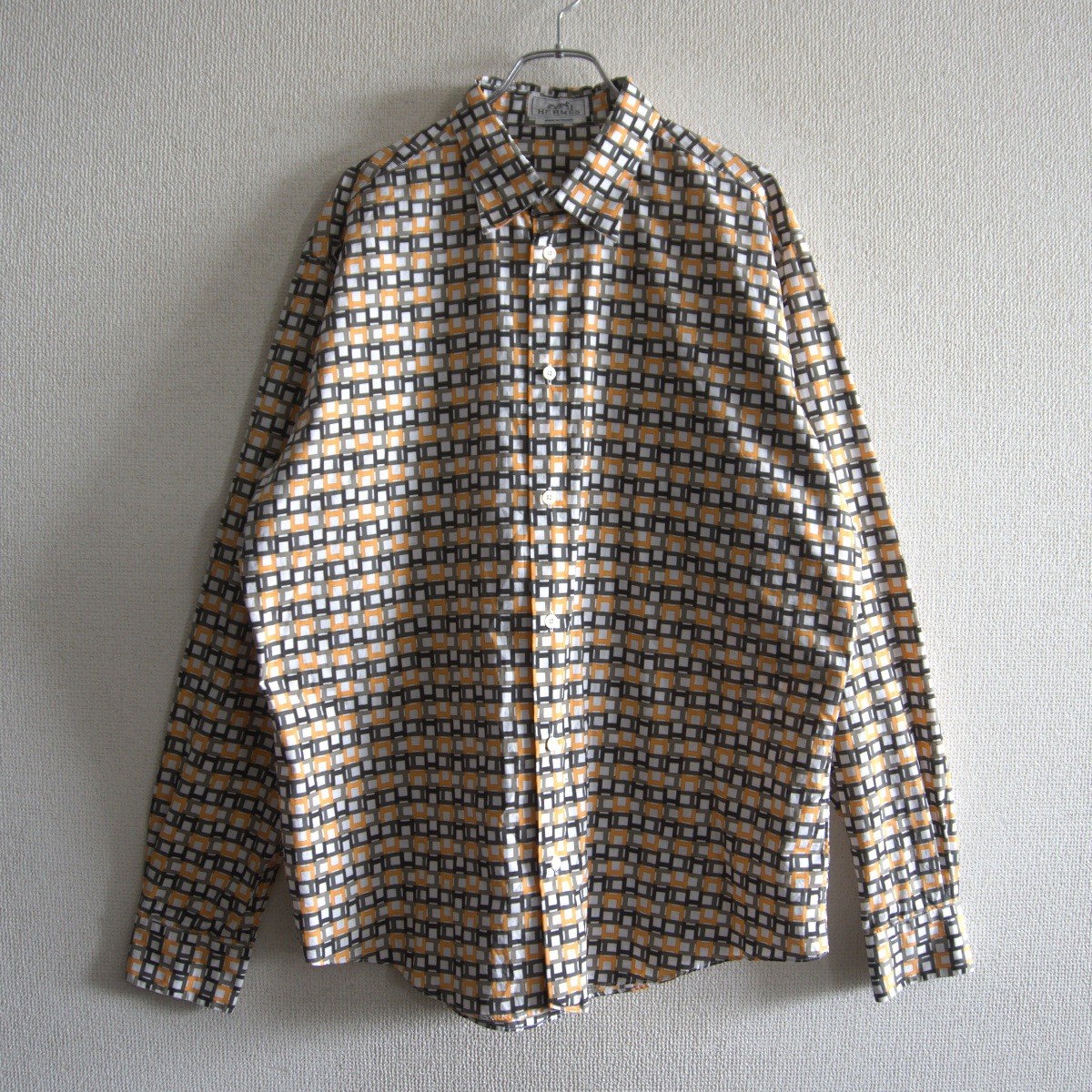 【御前上等品】 HERMES 【セリエボタン 綿織物 Hモノグラムプルオーバー】42 16 1/2 エルメス フランス共和国製 26040634