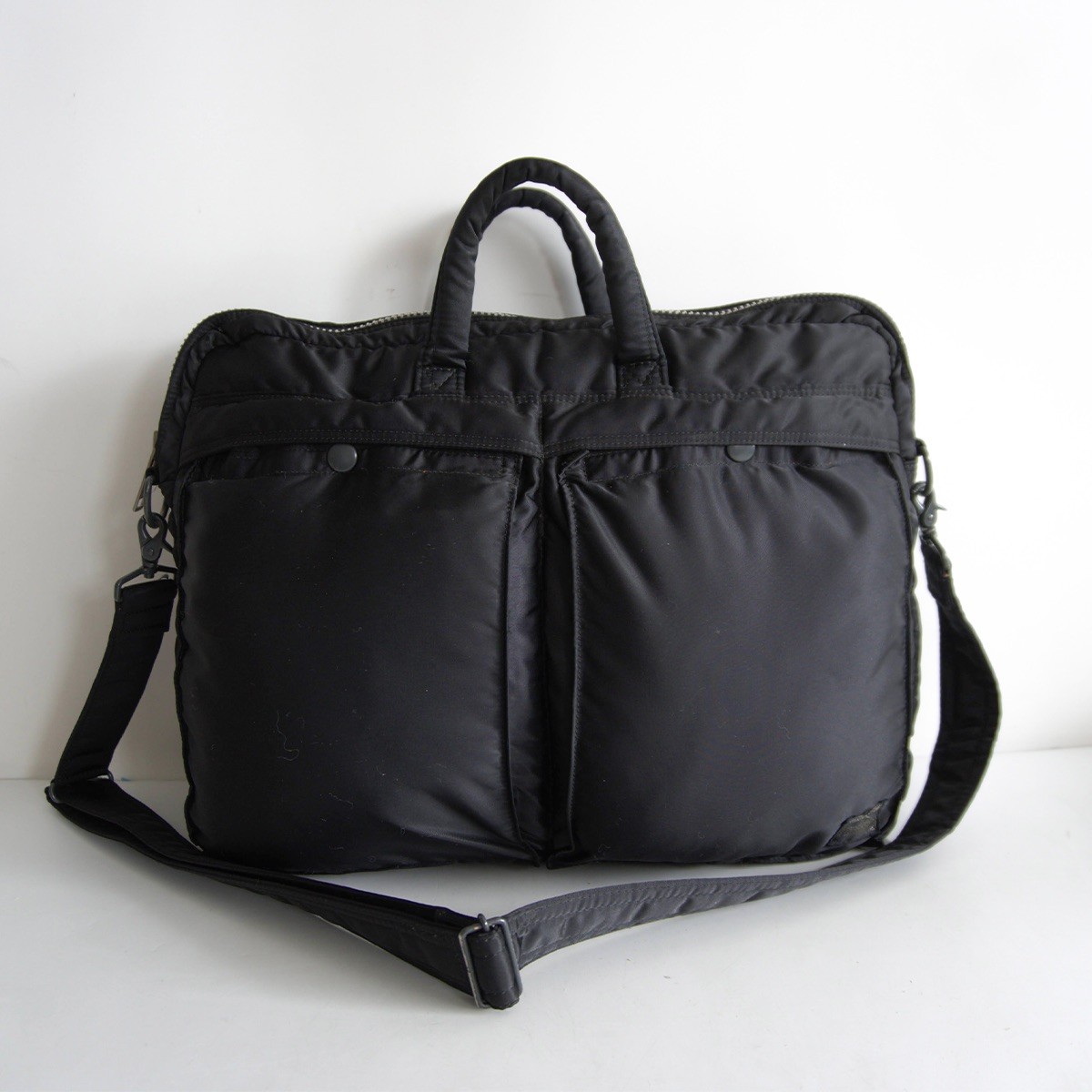 【美品】PORTER 【油槽船 2WAY ショルダーバッグ】ボーイ ナイロン 黒いこと TANKER BAG 26050786
