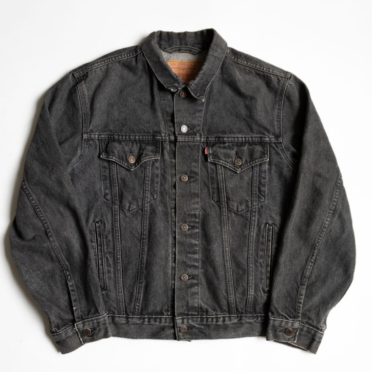 【佇まい威風堂々たる/ビッグ大きさ】 LEVI\u0027S 【80s 75506-0259/先染め 黒いこと ジーンズ上衣 】44 リーヴァイズジーンズ 80年月日 26060318