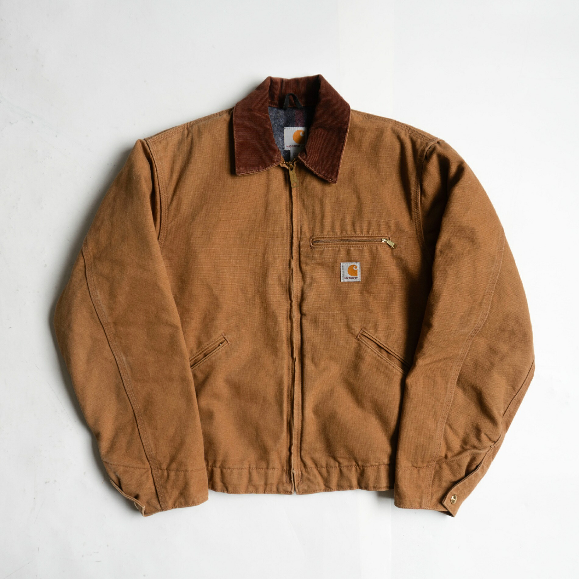 【美品/USA製】Carhartt【 DETROIT JACKET 自動車の街上衣】M J001BRN 赤銅色 家鴨 鉄道車両ハート型 古着 26060345