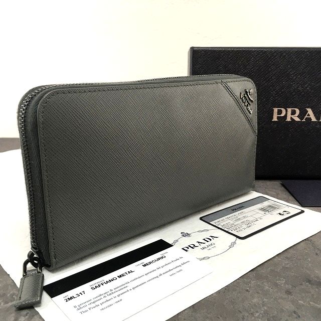 【中古】 貨物輸送込み！ 未当て嵌める品 PRADA ジップウォレット ギャランティーカード付き添い人 薄墨色 長札入れ 箱付き添い人 ☆差し上げ物にも☆ 426