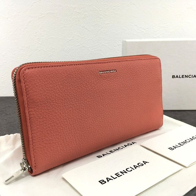 【中古】 貨物輸送込み！ 極美品 BALENCIAGA ジップウォレット 392124 サクラ色 なめし革 箱付き添い人 長紙入れ 525
