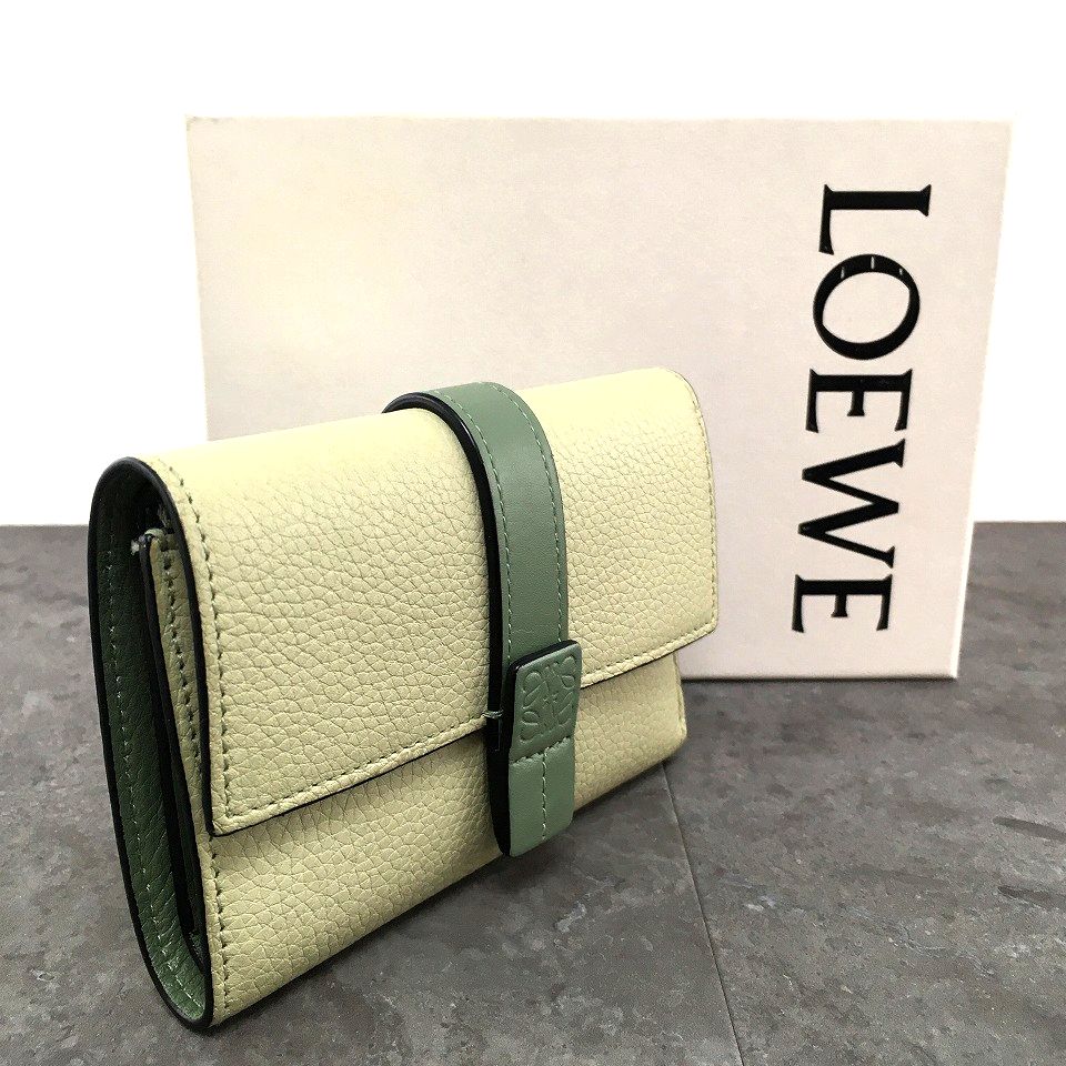 楽天市場】ほぼ未使用 LOEWE ロエベ 財布 スリム コンパクト