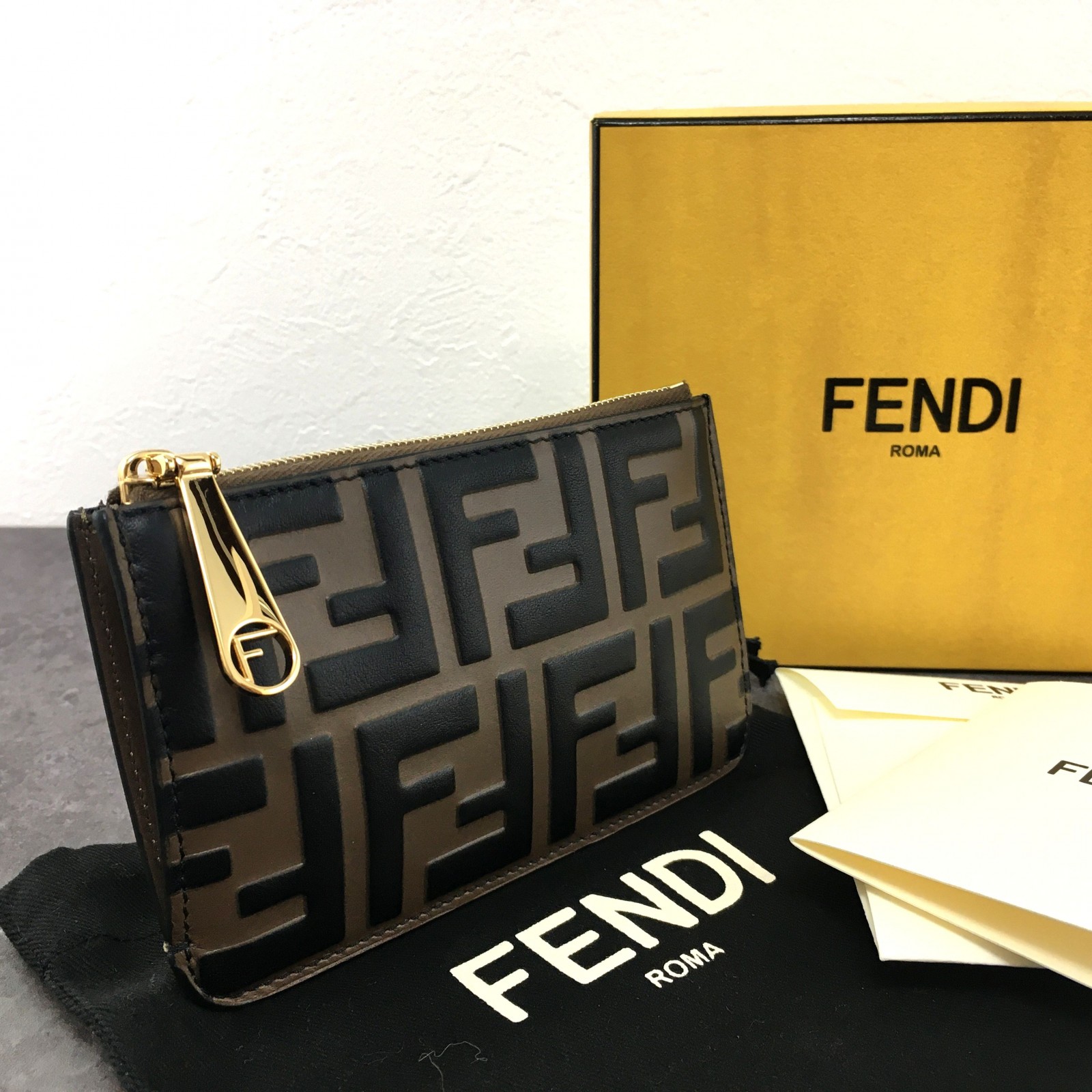 Fendi コインケース 楽天市場】FENDI フェンディ コインケース 8M0489 ADYM