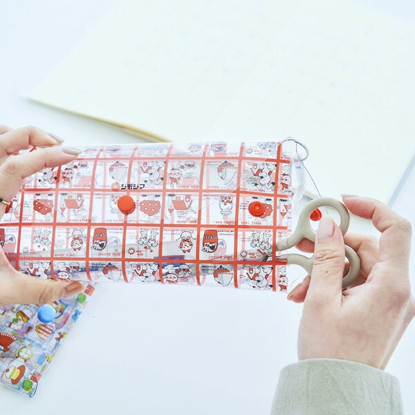 クリアペンケース