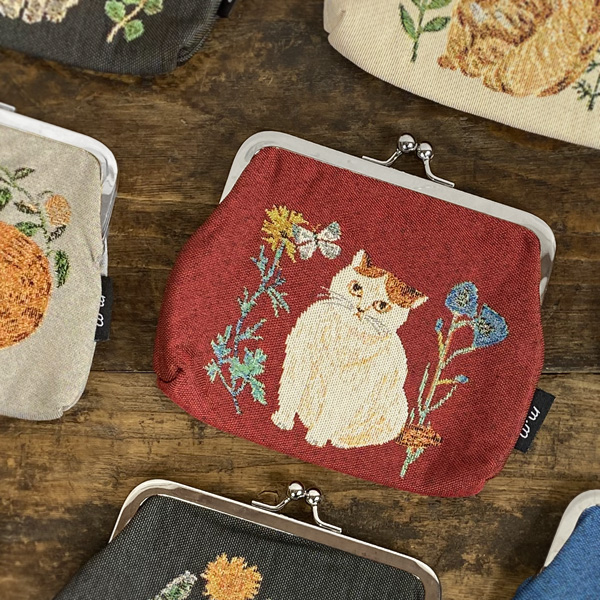 新品　松尾ミユキ　フラフィー　サーキュラーポーチ　キャット　B　猫　ねこ　ネコ 楽天市場】松尾ミユキ Fluffy サーキュラーポーチ【猫グッズ 猫