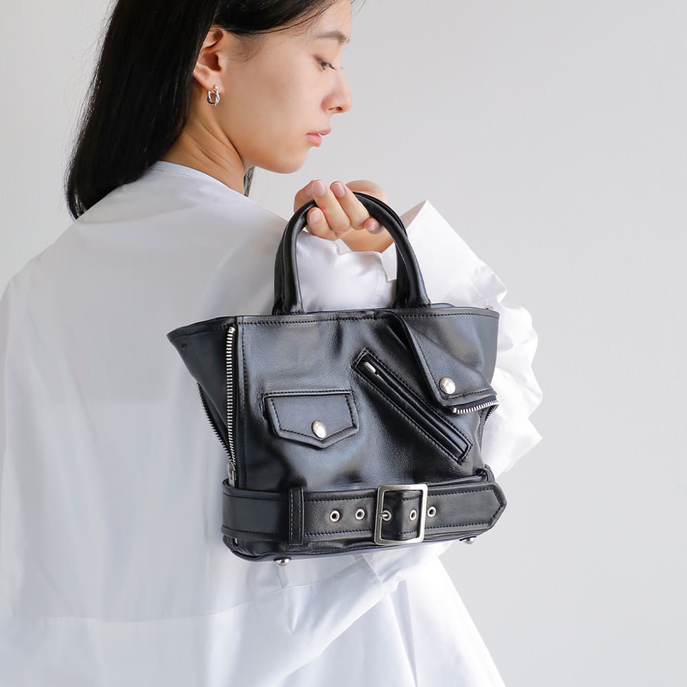 【CAMI STYLE SNAP】成年者コーデに効くキャミソール表現スタイル