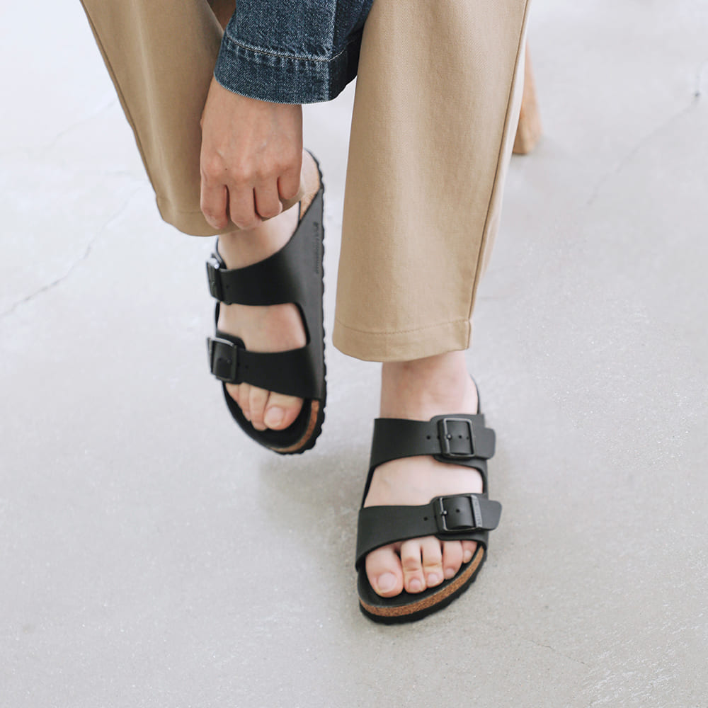 【CAMI STYLE SNAP】成年者コーデに効くキャミソール表現スタイル