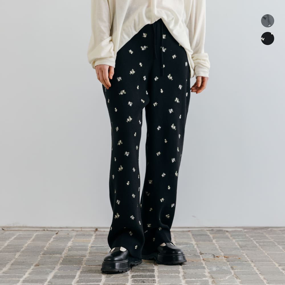 【CAMI STYLE SNAP】成年者コーデに効くキャミソール表現スタイル