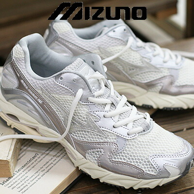 【2025年秋冬再入荷】MIZUNO WAVE RIDER 10 D1GA2431 (04 OFF WHITE/LIGHT BEIGE/SILVER)ミズノ 縮くれる乗馬者 10 象牙色/点火装置ベージュ/しろがね色