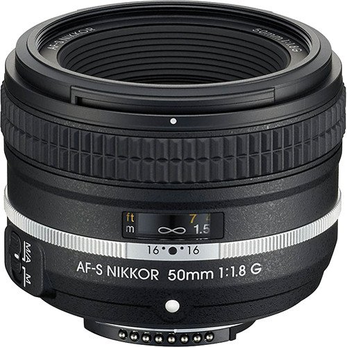 【中古】「非常に良い」Nikon AF-S FX NIKKOR 50mm f/1.8G スペシャルエディション 固定ズームレンズ オートフォーカス付き Nikon デジタル一眼レフカメラ用