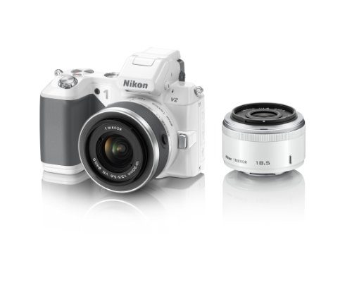 【中古】「非常に良い」Nikon ミラーレス一眼 Nikon 1 V2 ダブルレンズキット 1 NIKKOR 18.5mm f/1.8 /1 NIKKOR VR 10-30mm f/3.5-5.6付属 ホ