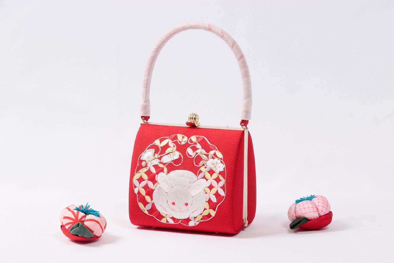 バック 衿秀 古典 正絹 七五三 着物 和装 3歳 7歳 女の子 和柄 巾着袋 きんちゃく キッズ 女の子 ガールズ 子供用 女児 七五三 おひな祭り お正月 日本製 和装小物 可愛い 巾着バック 鞄 おひな祭り お正月 和装 かわいい 絞り