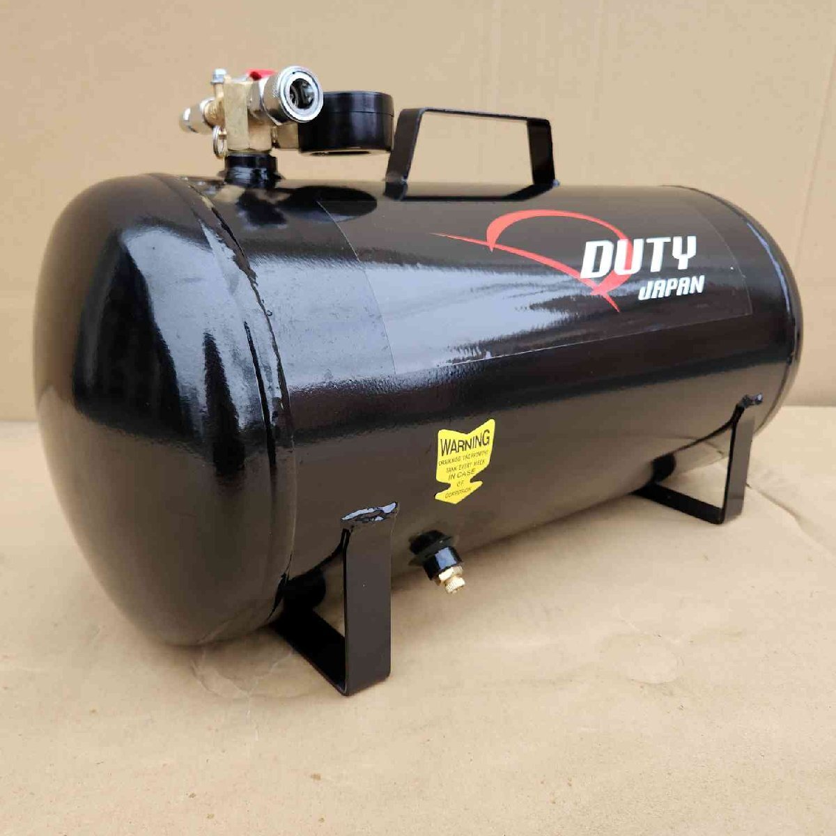 楽天市場】【Duty Japan®】新型ハイスピードモーター搭載 超静音 縦型オイルレスコンプレッサー４０Ｌ タンク搭載 100Ｖ  ☆ハイスピード４０L縦 : one.heart