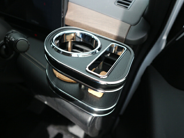 10%OFFクーポン配布中！ 22色から選べる C28セレナ(22/11～) 純正ドリンク用カップホルダー 運転席側 カスタム カスタムパーツ 車内収納 高級感 インテリア性 ドリンクホルダー 日本製 自社製作 職人仕上げ カー用品