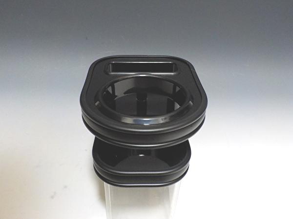 10%OFFクーポン配布中！ 【売り切り お買い得】160系プロボックス専用 フロントカップホルダー ドリンクホルダー 内装パーツ カスタムパーツ 車内収納 ブラック オールブラック 高級感 自社製作 日本製 職人仕上 専用設計 おしゃれ 取り付け簡単 限定特価 在庫限り