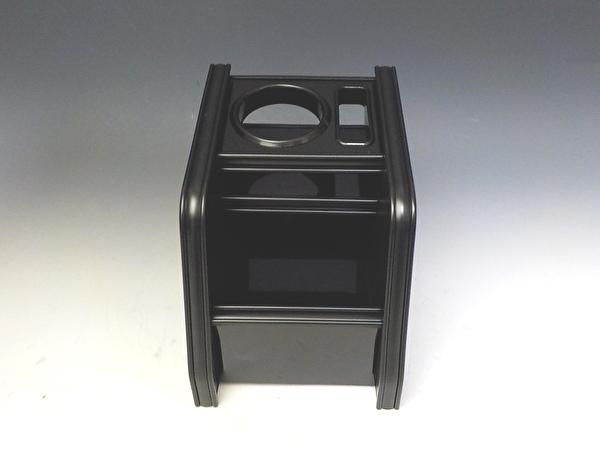 【売り切り! お買い得】10系カローラクロス（21/9～）ガソリン車 セカンドカップホルダー　ブラック　オールブラック カスタム カスタムパーツ 車内収納 高級感 インテリア性 ドリンクホルダー 日本製 自社製作｜one creation