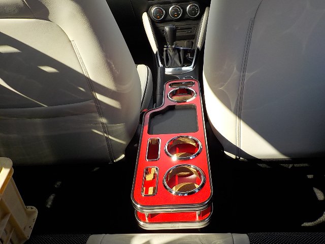 13色から選べる カップホルダー 溝仕様 DJ系デミオ（14/9～） カスタム カスタムパーツ 車内収納 高級感 インテリア性 ドリンクホルダー 日本製 自社製作 職人仕上げ カー用品 10,649円