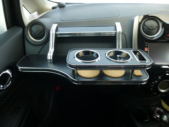 楽天市場】携帯ホルダー付 22色から選べる E12系ノート フロント