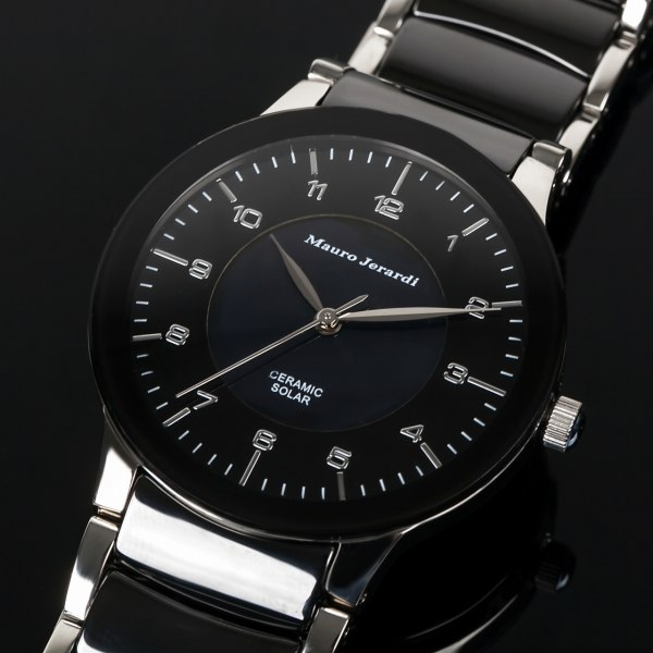楽天市場 Mauro Jerardi マウロジェラルディ ソーラーセラミックシリーズ メンズ腕時計 ブラックダイアル Mj043 2 ネコポス不可 1more ワンモア