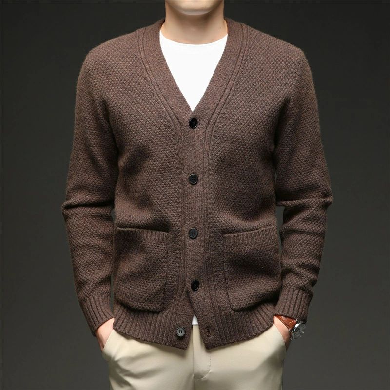 メンズ カーディガン Vネック レトロ アウター 秋 アメカジ ニットカーディガン 春 秋服 薄手 トップス ファッション 肩掛け 長袖 おしゃれ カーデ 男性用 冬 ゆったり 前開き プレゼント 父の日 ギフト