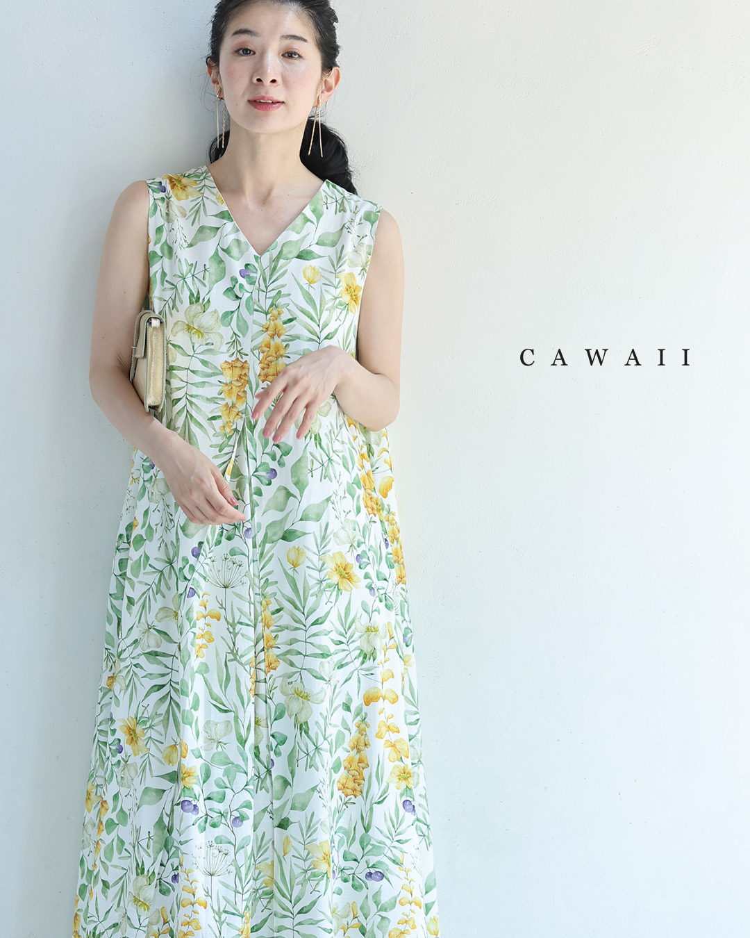 【再入荷♪3/19 20時】 （S~L対応） 花々の美しさ広がるロングワンピース