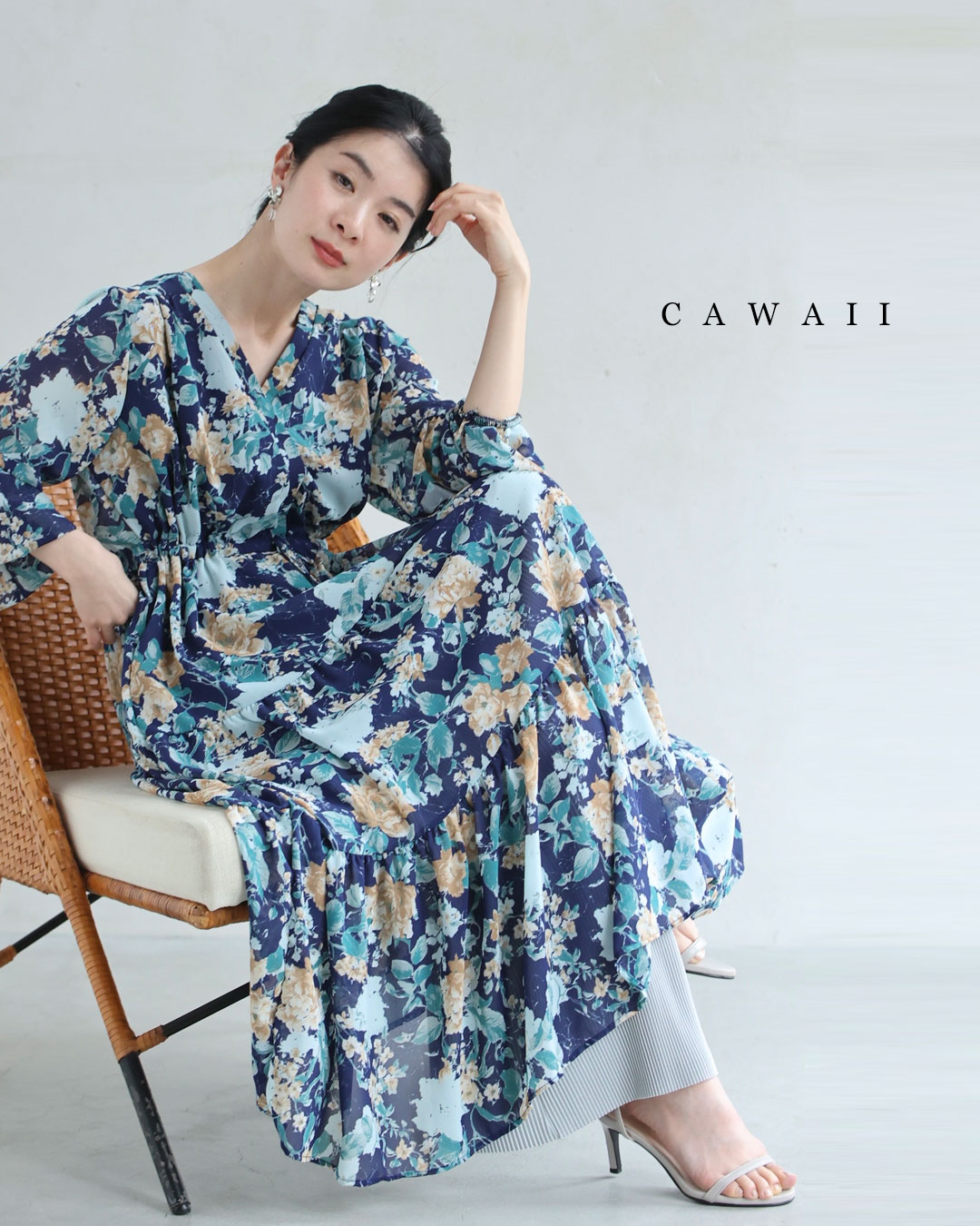 （S~2L対応） 私を包み込む花のティアードミディアムワンピース