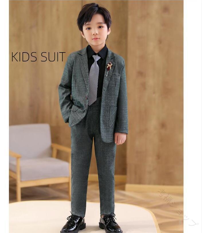 子供 スーツ キッズスーツ 4点セット 長袖 タキシード 男の子 フォーマル おしゃれスーツ 男子 学校 カジュアルスーツ 発表会 演奏会 入学式 卒業式 七五三 結婚式 お宮参り 90~170cm 子供服