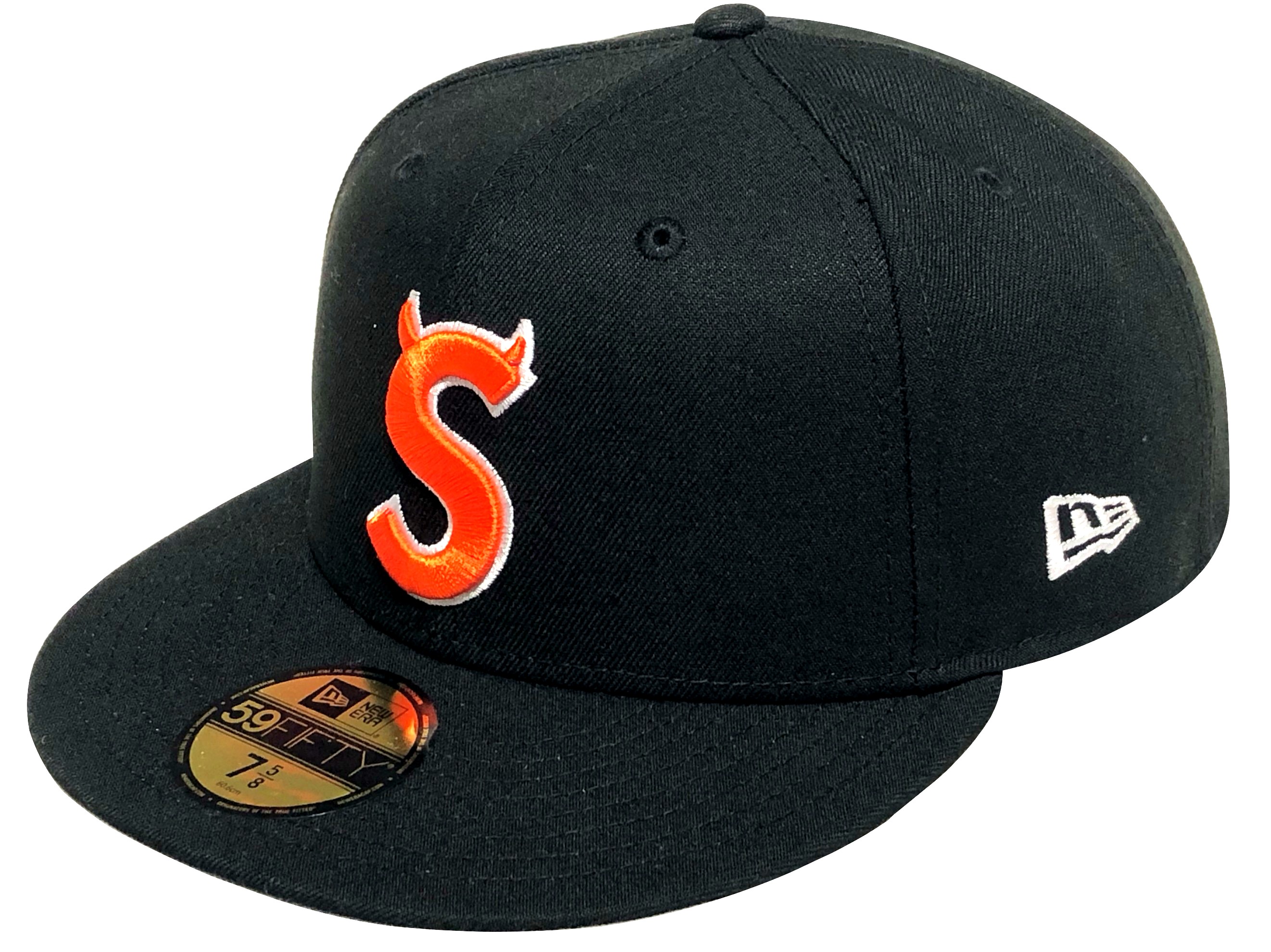 SUPREME シュプリーム キャップ ニューエラ コラボ 26SS 黒 Supreme Devil S Logo New Era cap BLACK シュプリーム デビル Sロゴ ニューエラ キャップ ブラック エスロゴ 刺繍 角｜ONLY ONE STYLE