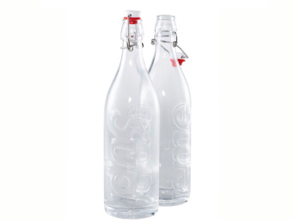 SUPREME シュプリーム 21AW 新品 読みやすい Supreme Swing Top 1.0L Bottle (Set of 2) Clear 律動的な調子 とっ始め 1リッター 瓶 2仕掛ける 澄み切った 食器 室内装飾