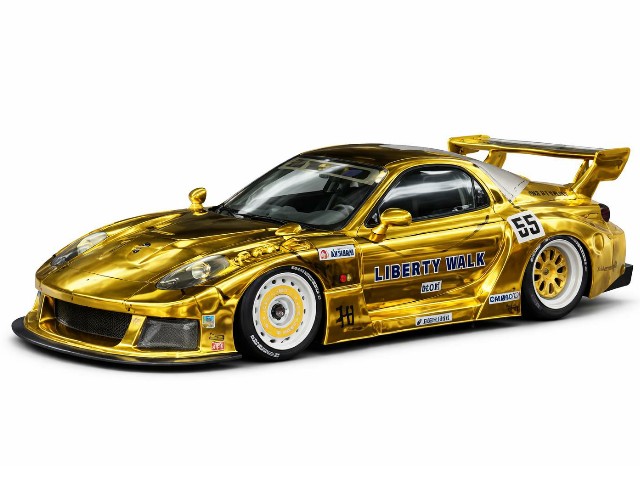 LIBERTY WALK KYOTO LIMITED EDITION リバティ ウォーク 京都限定 26SS 新品 INNO64 RX7 スペシャル BOX ゴールド LIBERTY WALK Special ミニカー&ピンバッチセット 1/64 MAZDA マツダ｜ONLY ONE STYLE