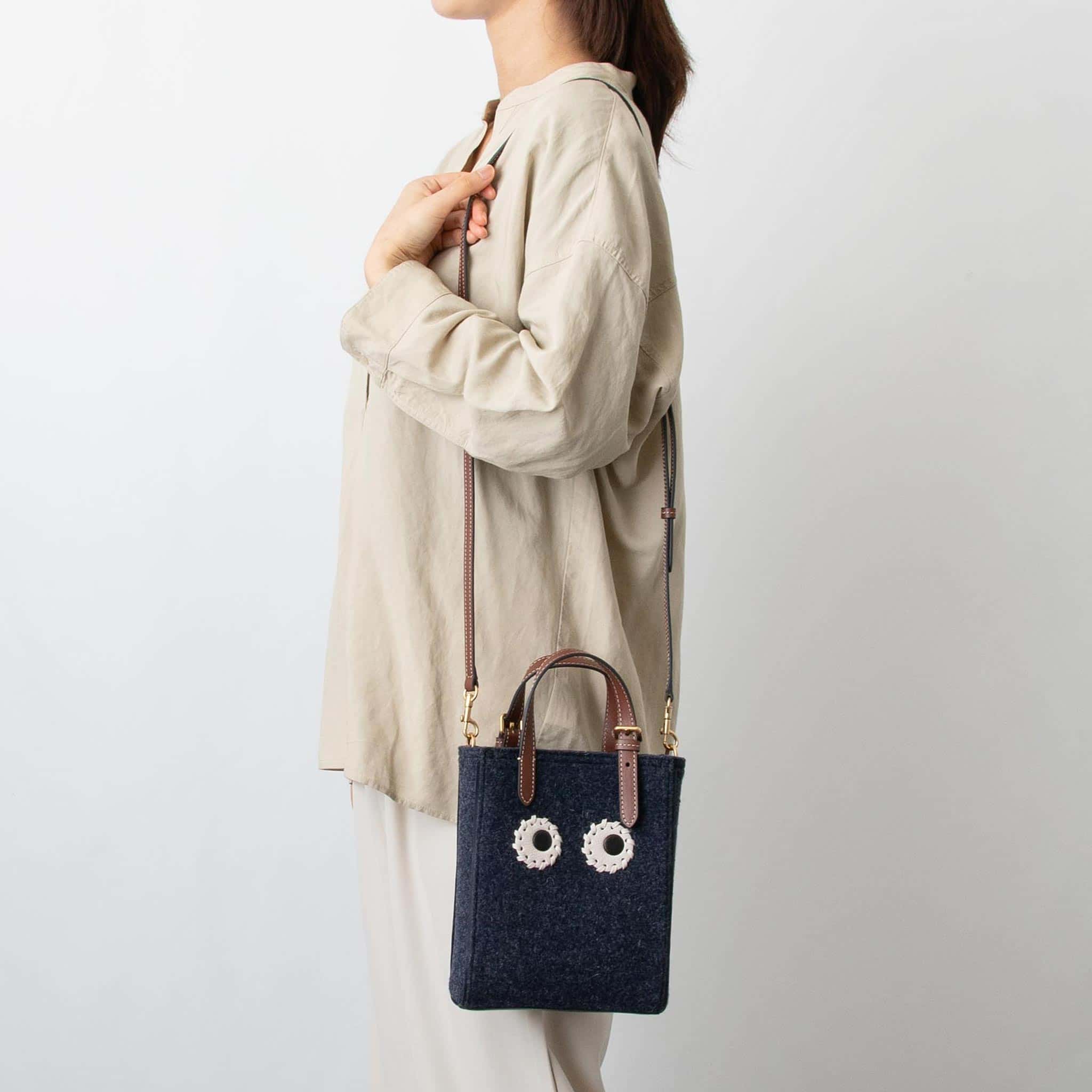 アニヤ★(大人気で即完売)可愛いNeeson/Tote/LemonCurd アニヤ☆(大人気で即完売)可愛いNeeson/Tote/LemonCurd (Anya