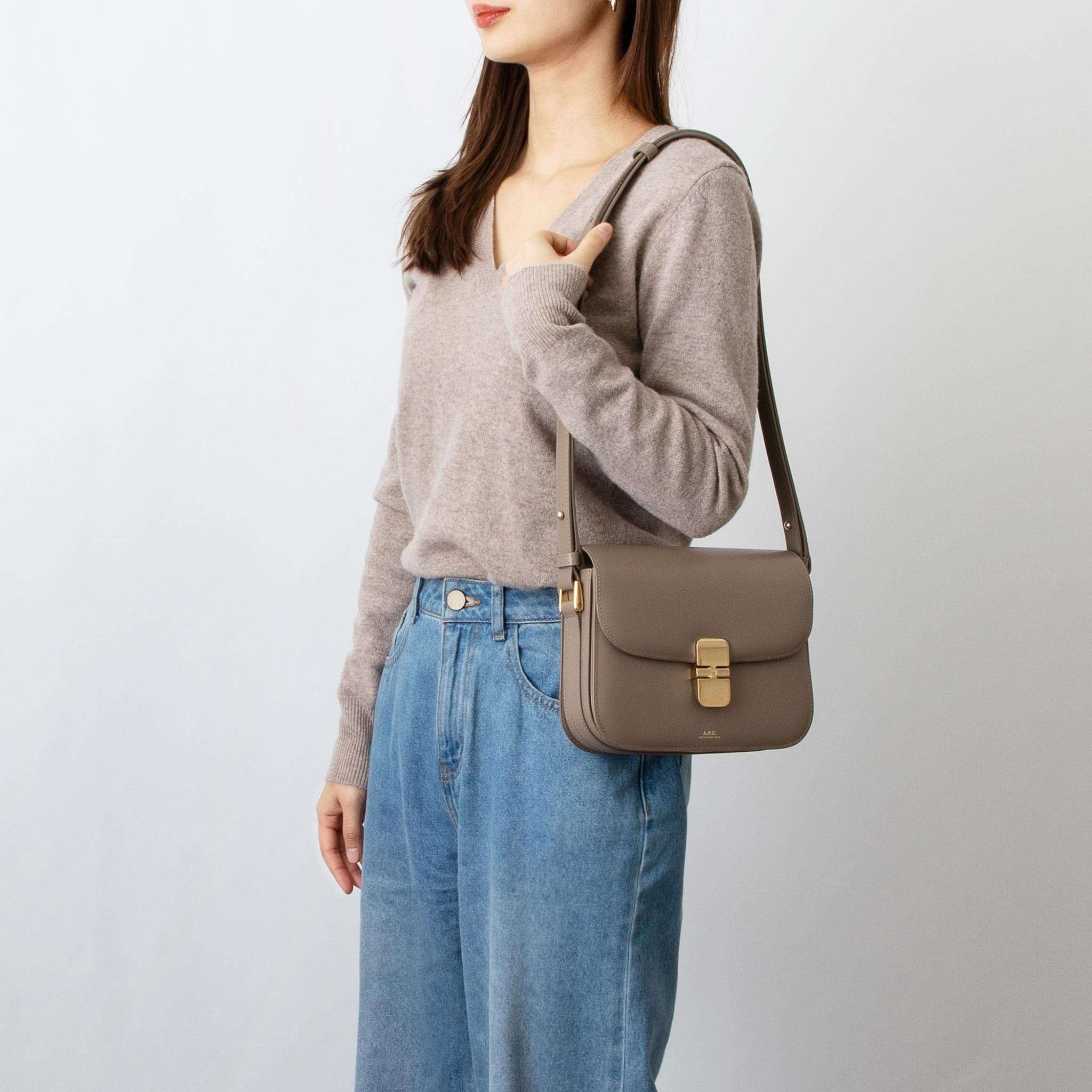 アーペーセー ショルダーバッグ グレイス スモール A.P.C PXBTQ アーペーセー ショルダーバッグ グレイス スモール A.P.C PXBTQ