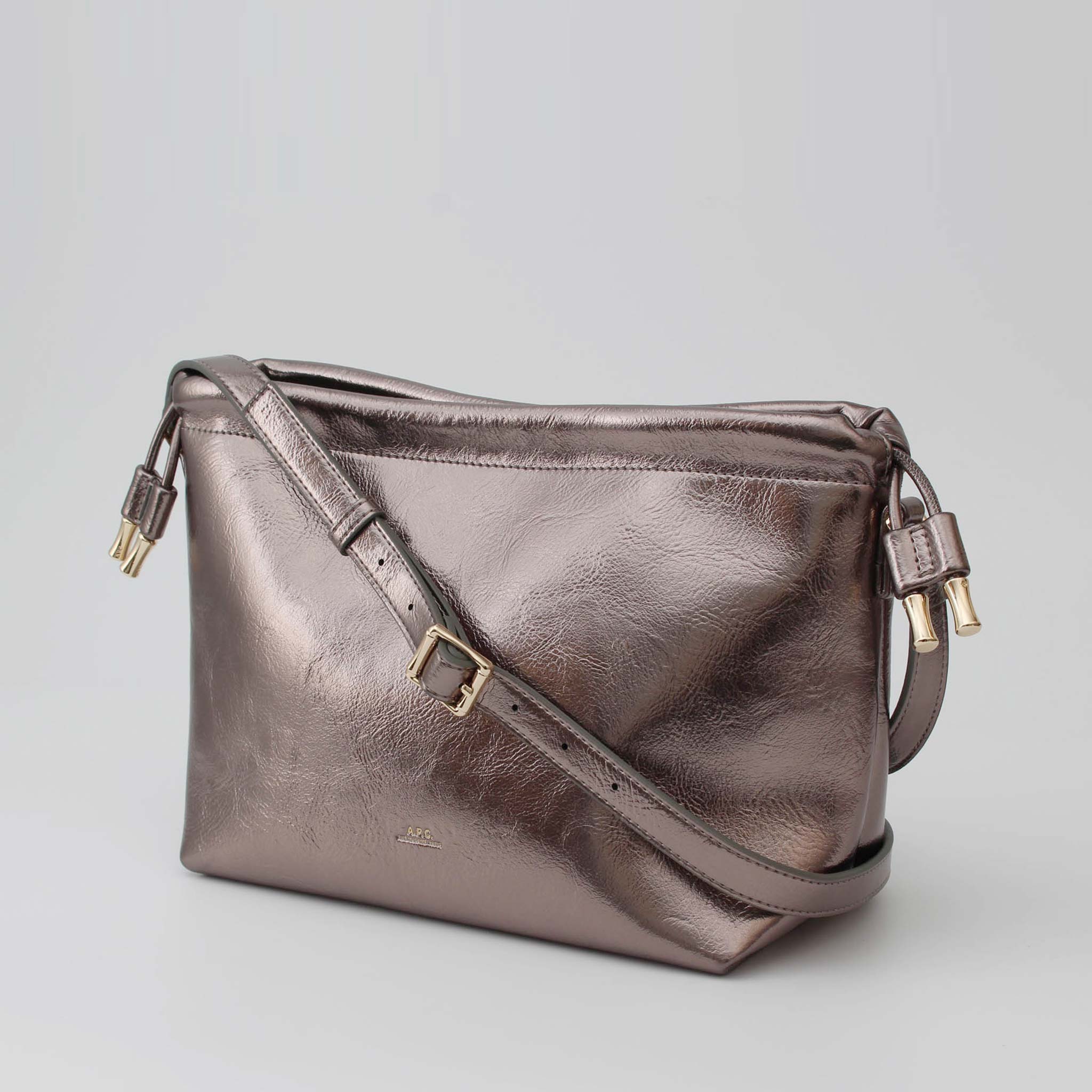 【尖んがり3倍＆1000円クーポン券】アーペーセー A.P.C. 御徒面子 ショルダーバッグ NINON BAG [ニノン 御徒面子] レディース PUABZ F61583