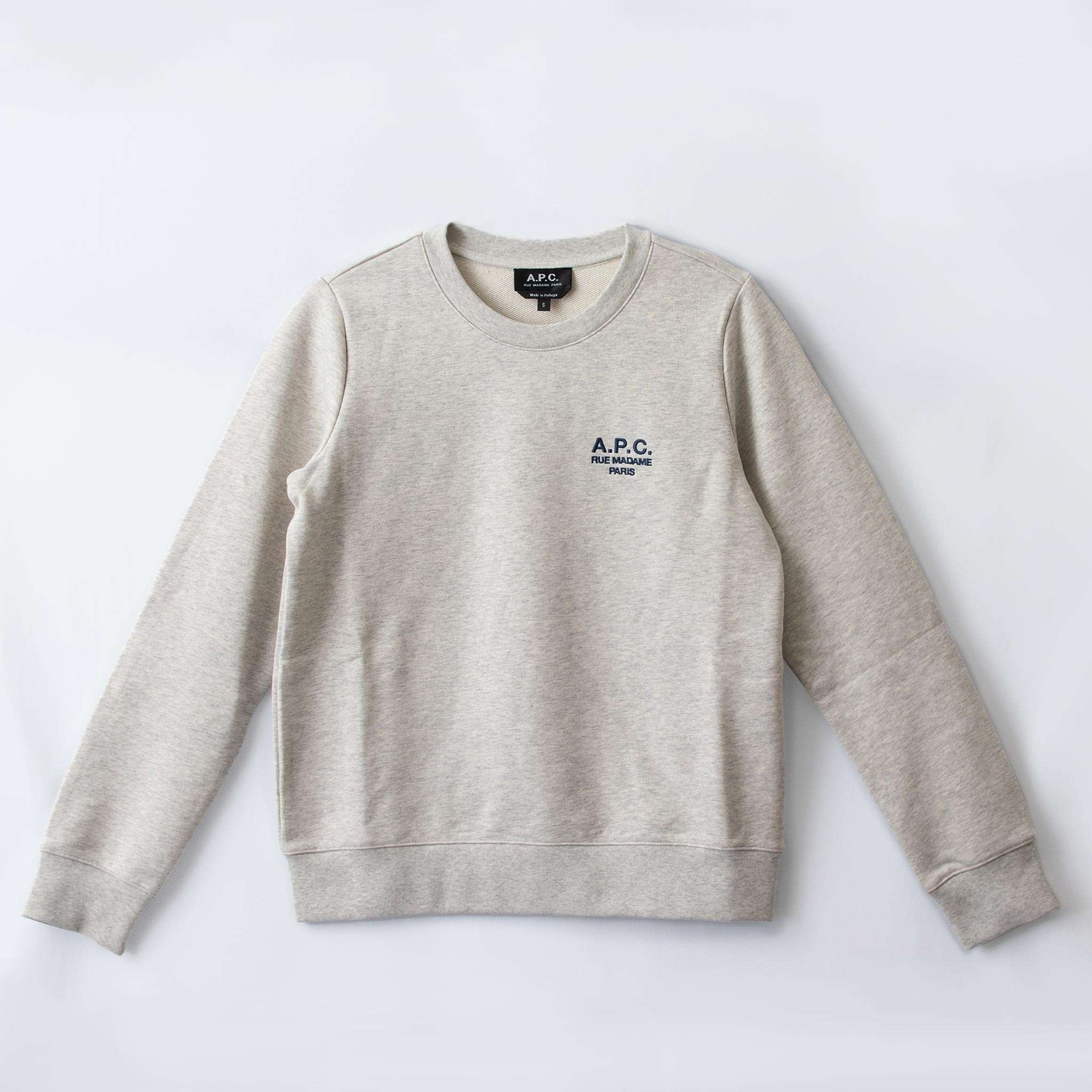 A.P.C. アーペーセー　グレー　スウェット　ロゴ刺繍　ユニセックス Standard Rue Madame ユニセックススウェットシャツ｜HOMME