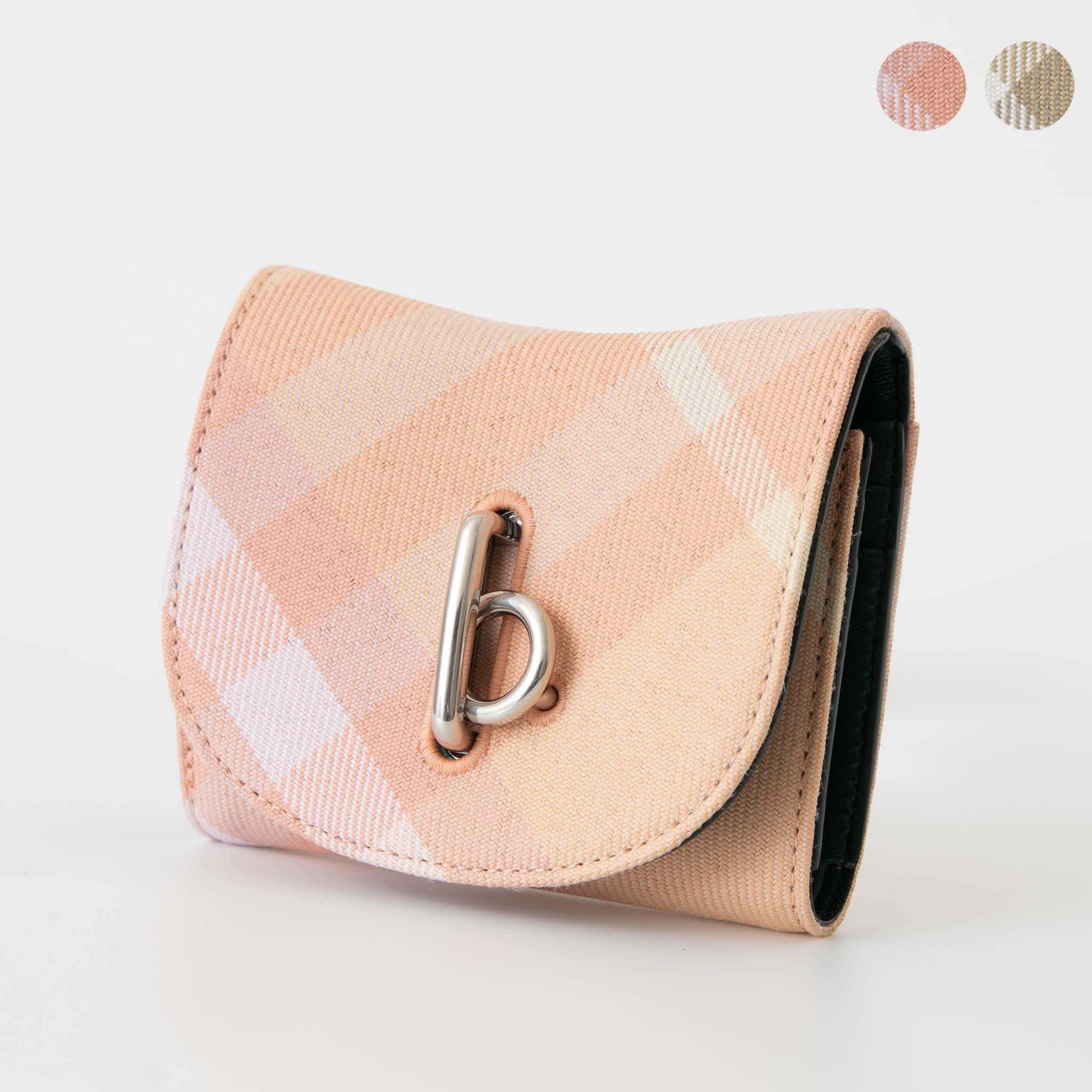 楽天市場】バーバリー BURBERRY 財布 レディース 二つ折り財布 楽天市場】バーバリー BURBERRY 財布 レディース 二つ折り財布