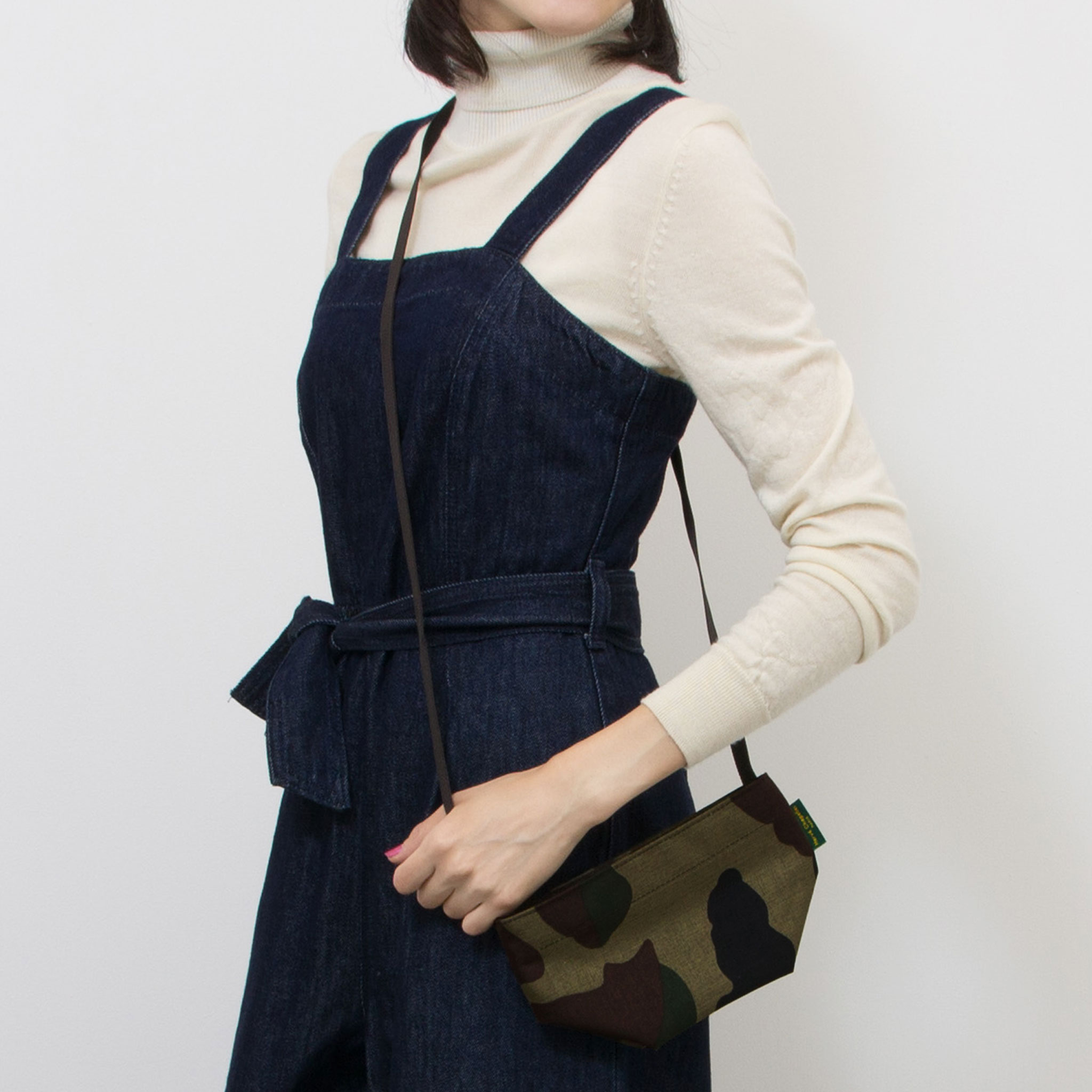 【尖んがり3倍】エルベシャプリエ HERVE CHAPELIER 御徒面子 ショルダーバッグ CAMOUFLAGE ナイロン舟型ショルダーバッグXS 偽装 レディース メンズ 1927W【レイングッズ】