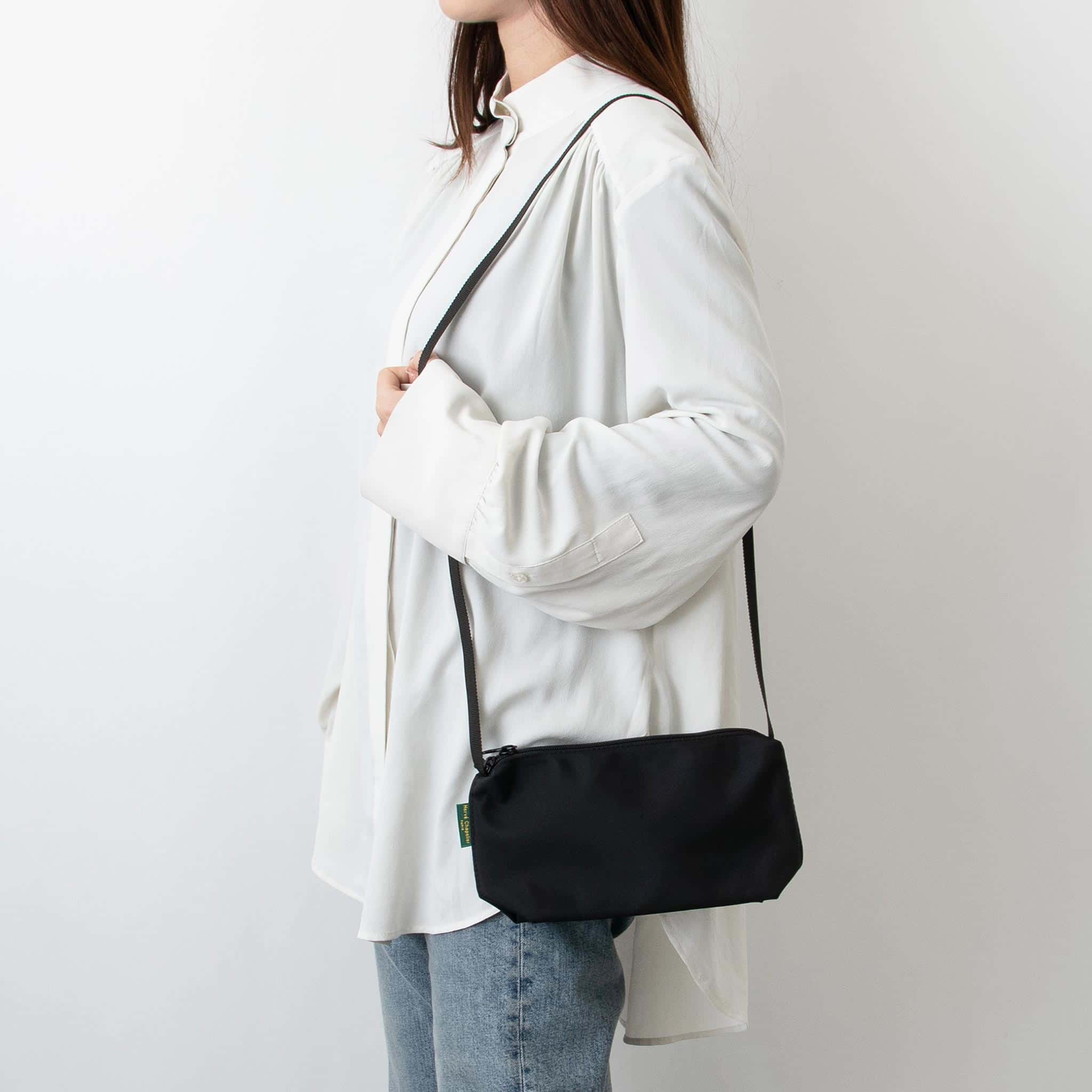 bag0063-02.jpg