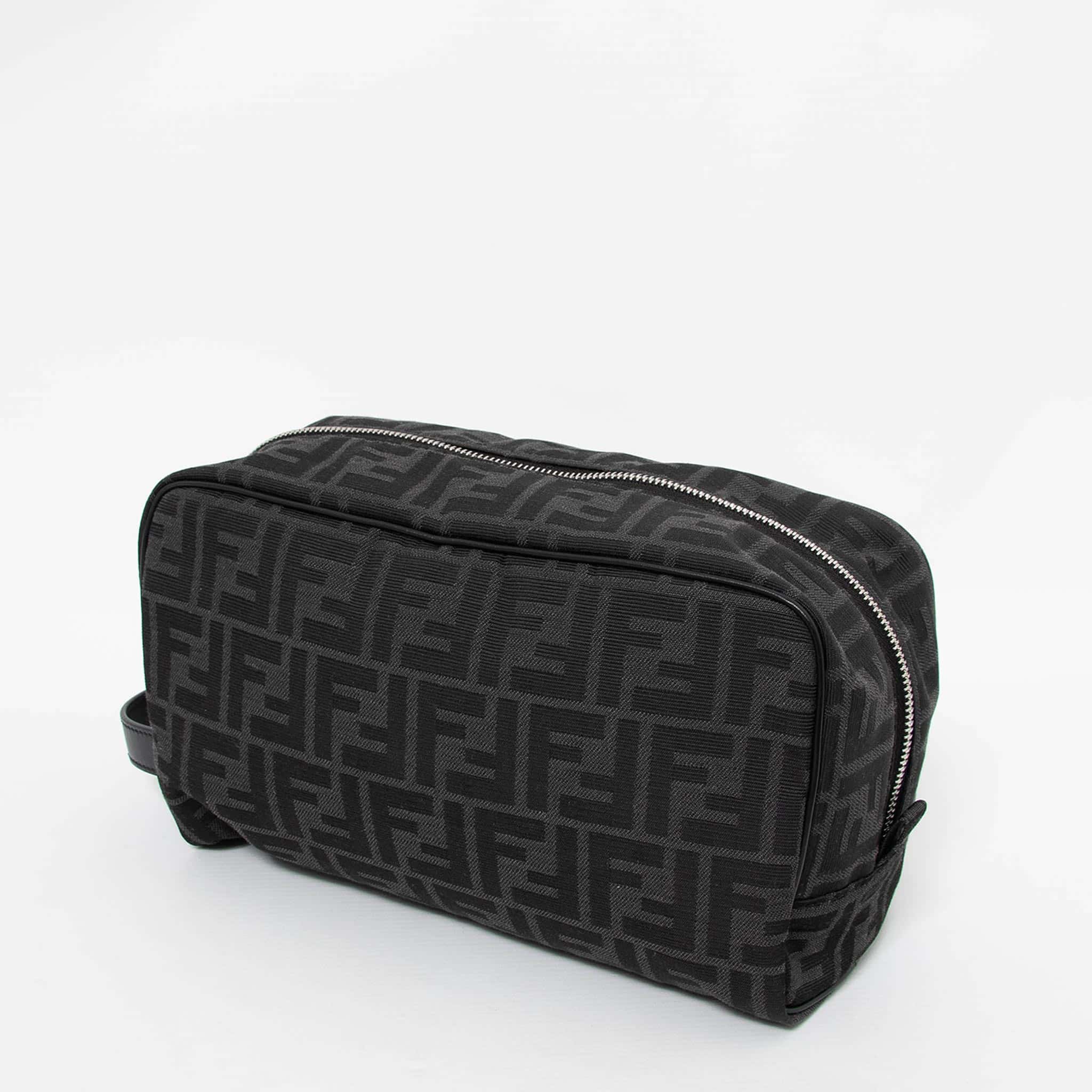 楽天市場】FENDI フェンディ クラッチバッグ BEAUTY SMALL