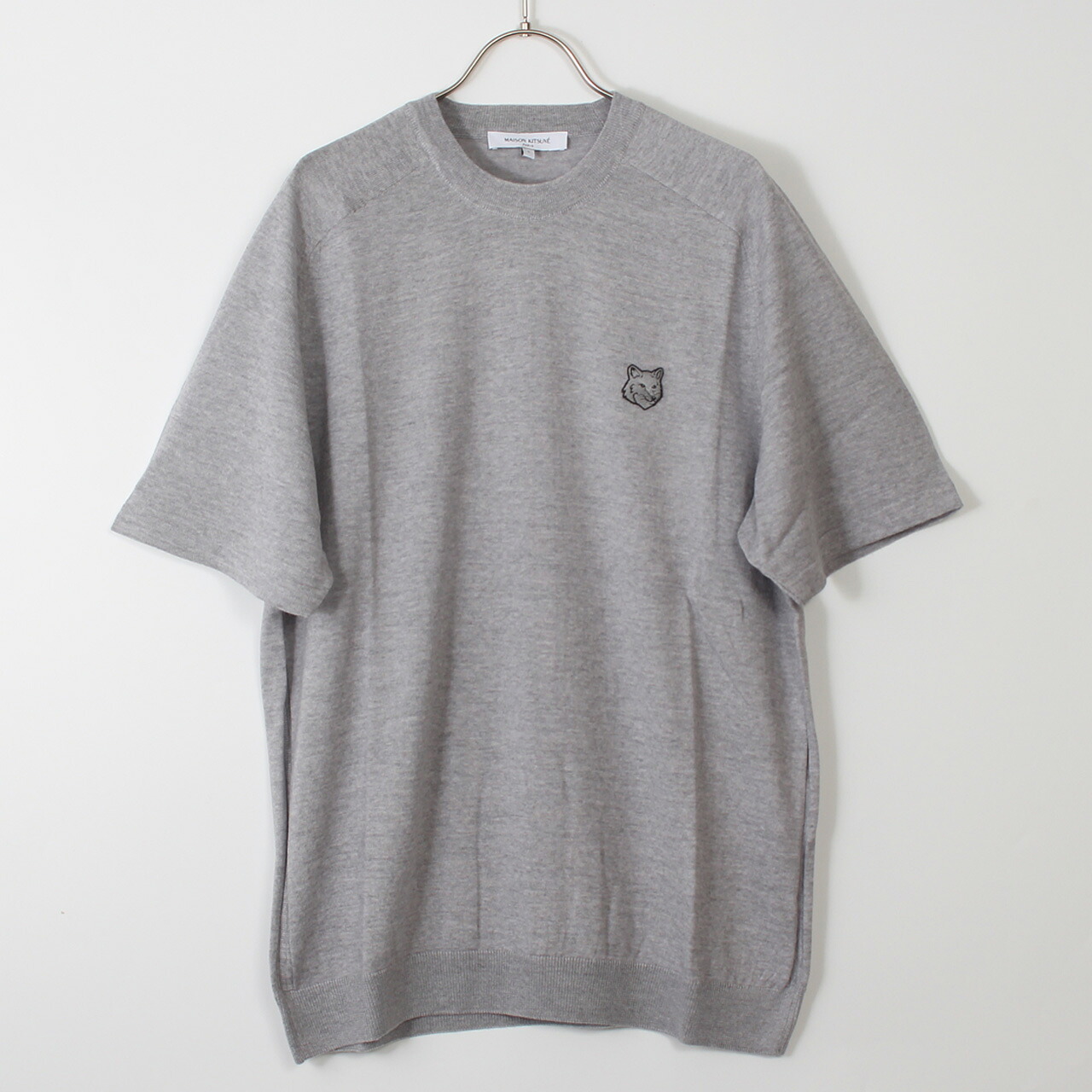 住み家 稲荷 MAISON KITSUNE 半袖編み物 FOX HEAD PATCH SHORT SLEEVE JUMPER メンズ QM00804 KT1181