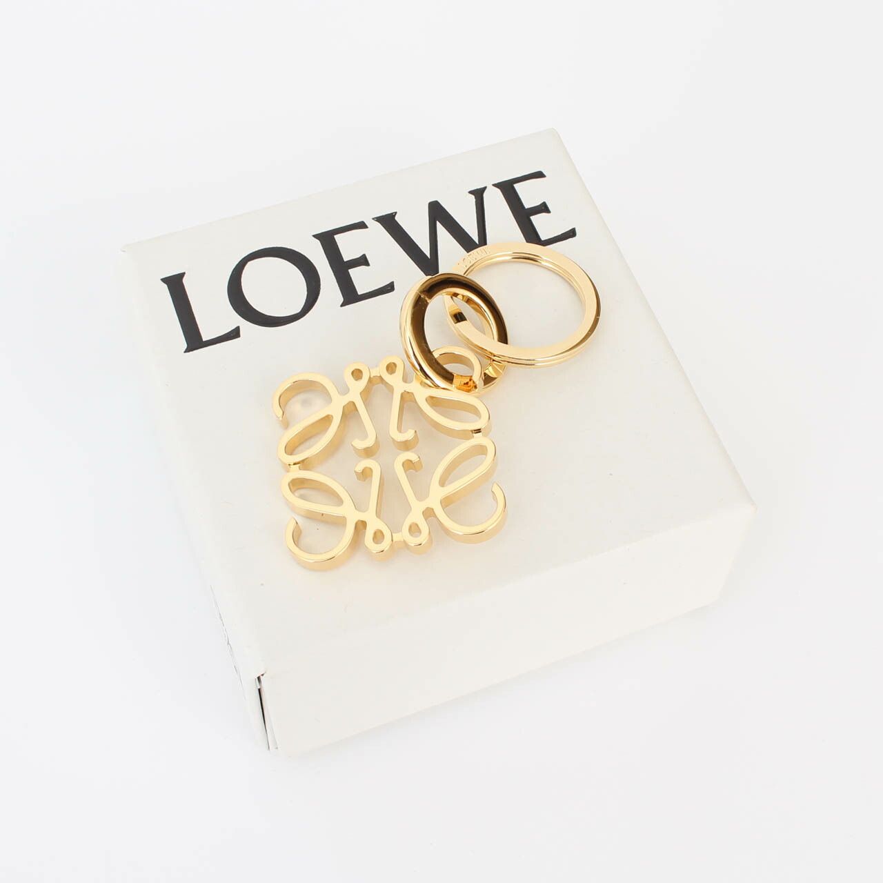 美品♡保存箱付LOEWE ロエべ ブランドロゴ キーホルダー キーリング 2色展開☆LOEWE☆アナグラム キーリング (LOEWE/キーケース