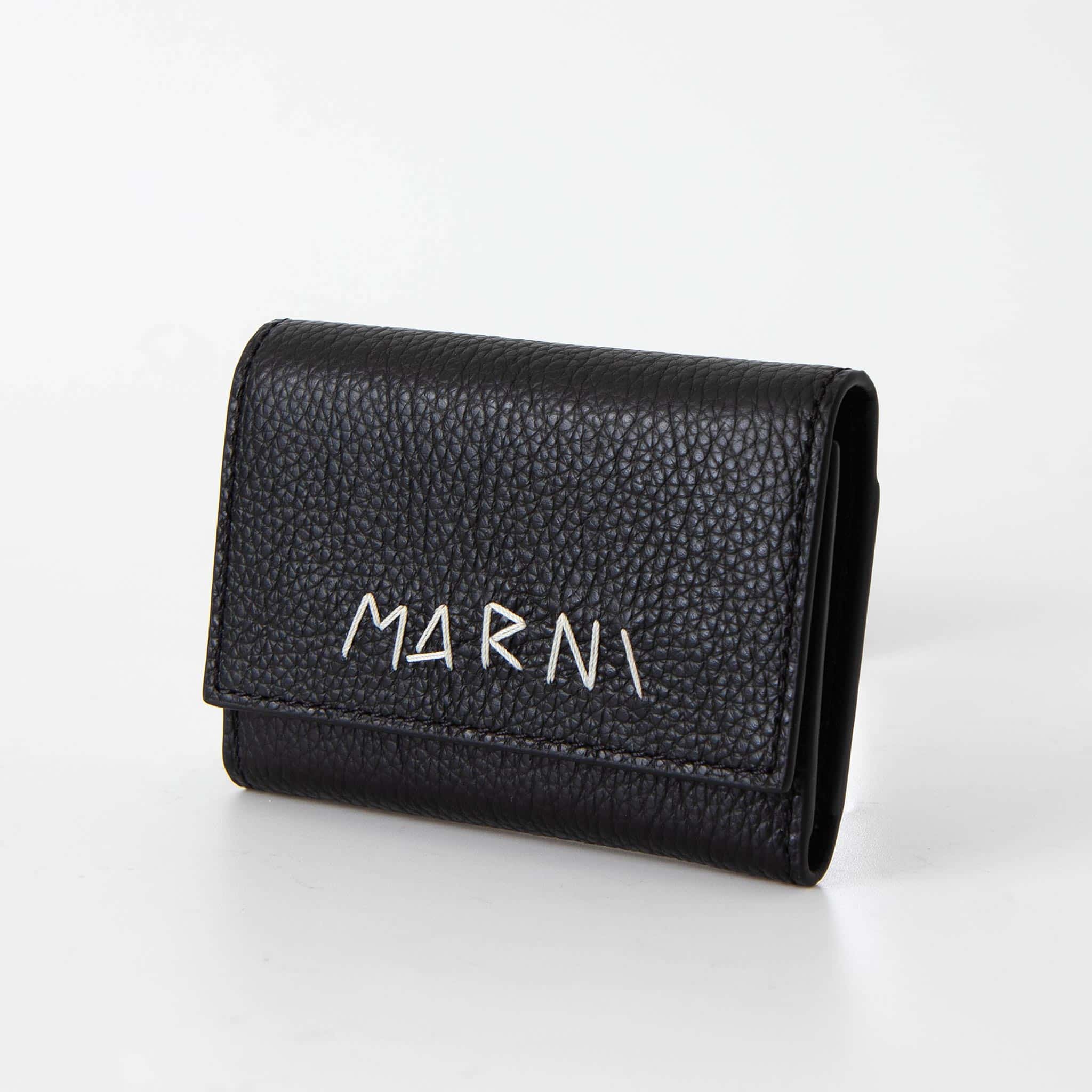 楽天市場】MARNI マルニ ロゴ刺繍 レザー6連 キーケース