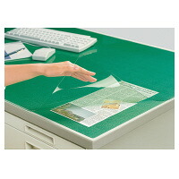 【送料無料・一部地域除く】【まとめ買い3冊】コクヨ　マ－１２２７ＮＧ　デスクマット軟質Ｗエコノミー塩ビ製　緑　透明　下敷き付　１２００×７００デスク用