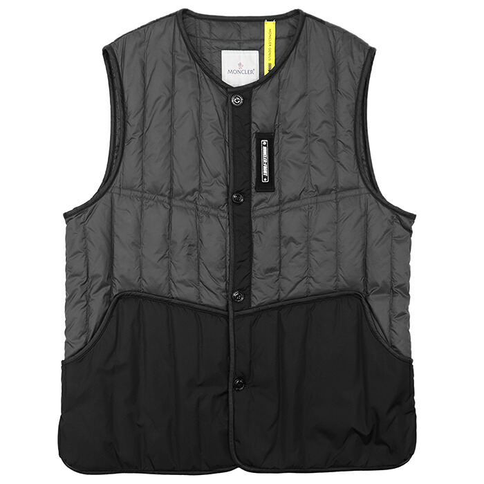 【美品】MONCLER GENIUS モンクレール ジーニアス ダウンベスト メンズ サイズ 4 DALIM × FRAGMENT ダリム フラグメント 藤原ヒロシ ロゴ プレート エンブロイダリー 刺繍 ライトダウン ユーティリティポケット 軽量 アウター ブラック 黒 イタリア製【中古】