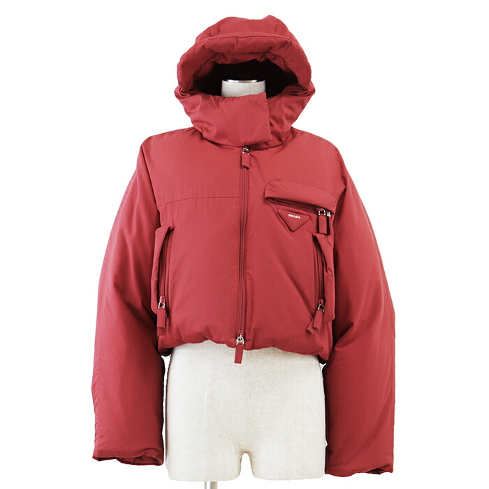 PRADA プラダ ダウンジャケット サイズ 36 レディース クロップド トライアングルロゴ コットン100% ショートレングス 短丈 アウター タグ付属 レッド 赤 2021年製 ルーマニア製【中古】