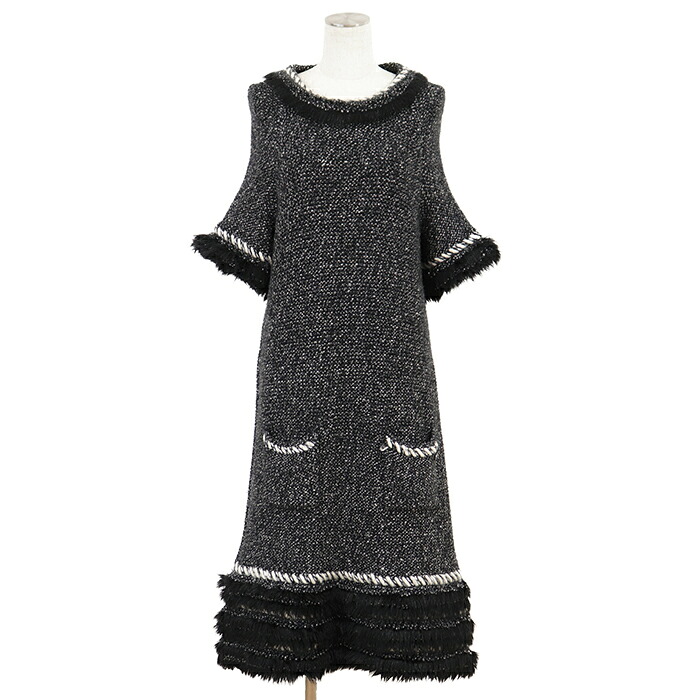 【美品】CHANEL シャネル 半袖ニットワンピース サイズ 48 レディース P39939 ファートリム メランジニット ドレス ブラック ホワイト 黒 白 イタリア製 カール・ラガーフェルド期【中古】｜オパール店