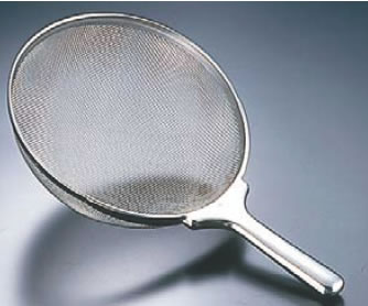 SA18-8ｼﾞｬﾝﾎﾞｽｸｲざる 大(10ﾒｯｼｭ) 【掬いザル】【網】【そば うどん パスタ】【18-8ステンレス】【Ω】【業務用】｜OPEN キッチン